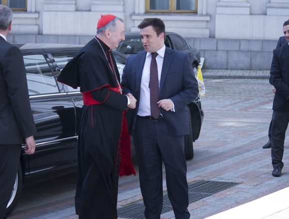Міністр закордонних справ летить до Ватикану – говоритиме про Єдину Помісну Церкву Міністр закордонних справ летить до Ватикану – говоритиме про Єдину Помісну Церкву